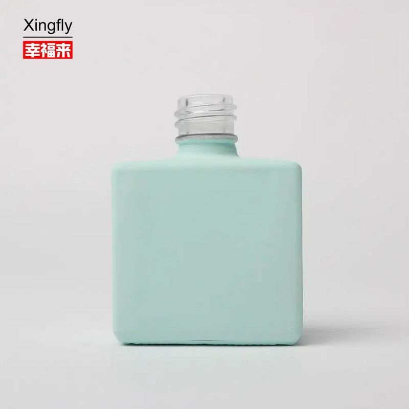 Smooth Empty Nail Polish Glass Bottle 14ml Custom Color Private Label Uv Gel Polish Bottle