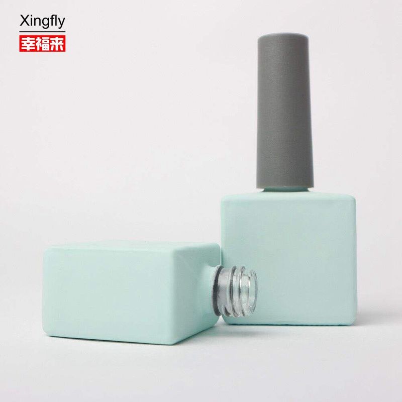 Smooth Empty Nail Polish Glass Bottle 14ml Custom Color Private Label Uv Gel Polish Bottle